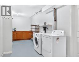 94 Thor Drive, Kamloops, BC V2C6P8 Photo 42