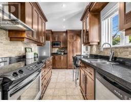 25 Proudbank Millway, Toronto, ON M2L1P3 Photo 14