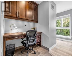 25 Proudbank Millway, Toronto, ON M2L1P3 Photo 18