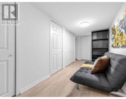 25 Proudbank Millway, Toronto, ON M2L1P3 Photo 24