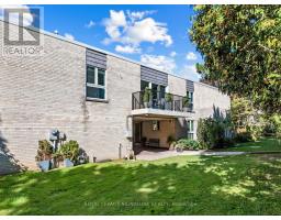 25 Proudbank Millway, Toronto, ON M2L1P3 Photo 34