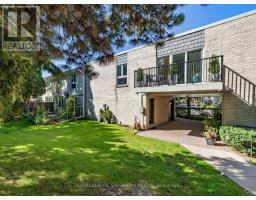 25 Proudbank Millway, Toronto, ON M2L1P3 Photo 37