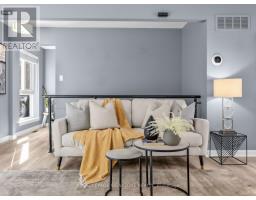 25 Proudbank Millway, Toronto, ON M2L1P3 Photo 6