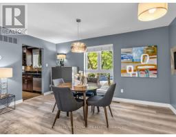 25 Proudbank Millway, Toronto, ON M2L1P3 Photo 9