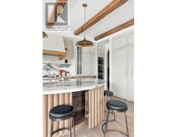 144 Old Orchard Grove, Toronto, ON M5M2E3 Photo 13