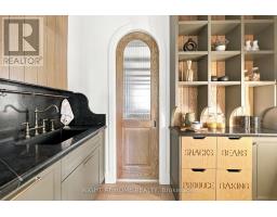 144 Old Orchard Grove, Toronto, ON M5M2E3 Photo 14