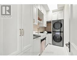 144 Old Orchard Grove, Toronto, ON M5M2E3 Photo 35