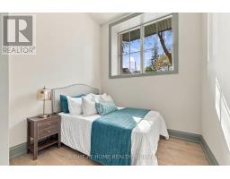 144 Old Orchard Grove, Toronto, ON M5M2E3 Photo 44