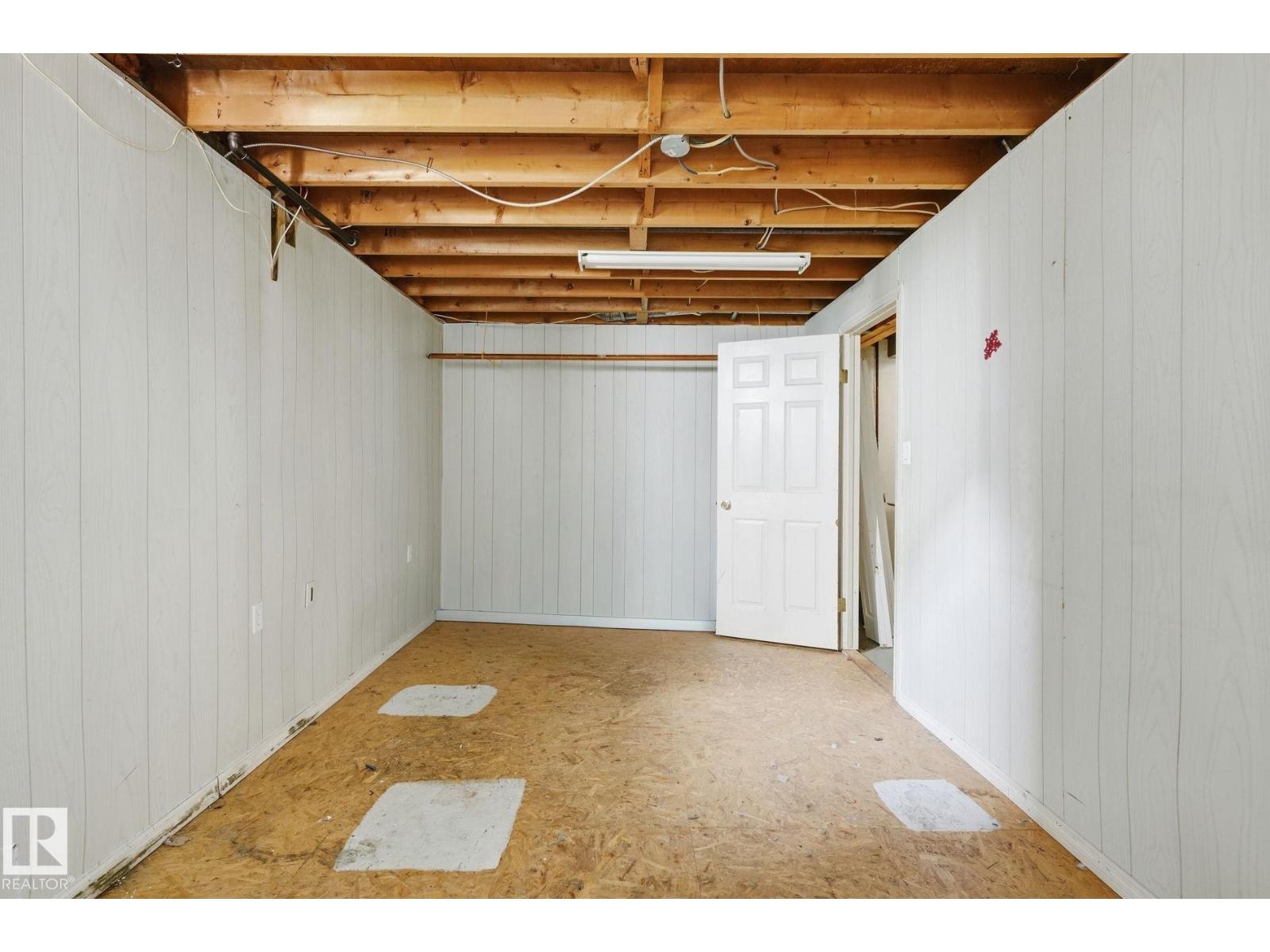 164 DICKINSFIELD CO NW - 33