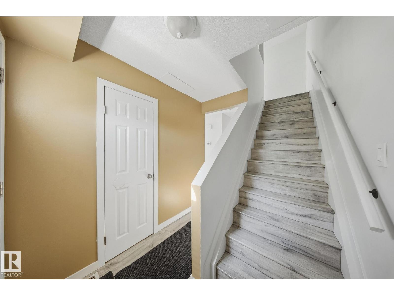 164 DICKINSFIELD CO NW - 4