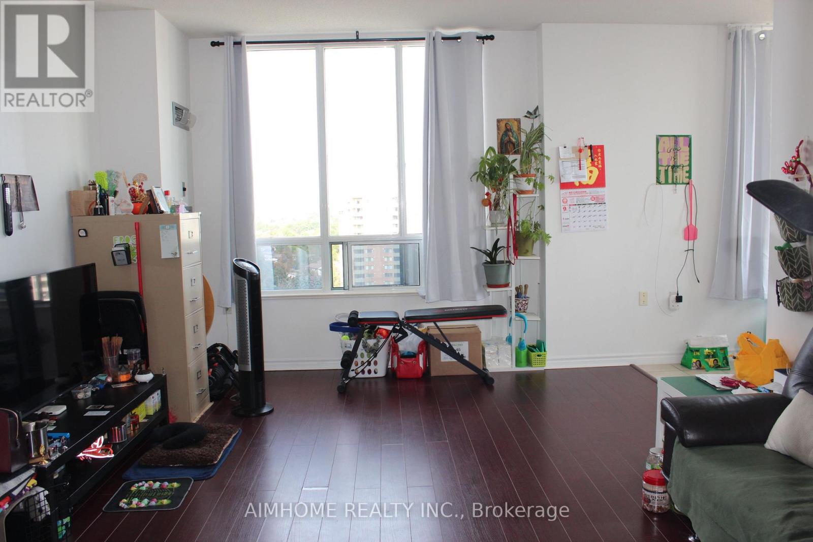 Photo of UPH 07 - 2627 MCCOWAN ROAD