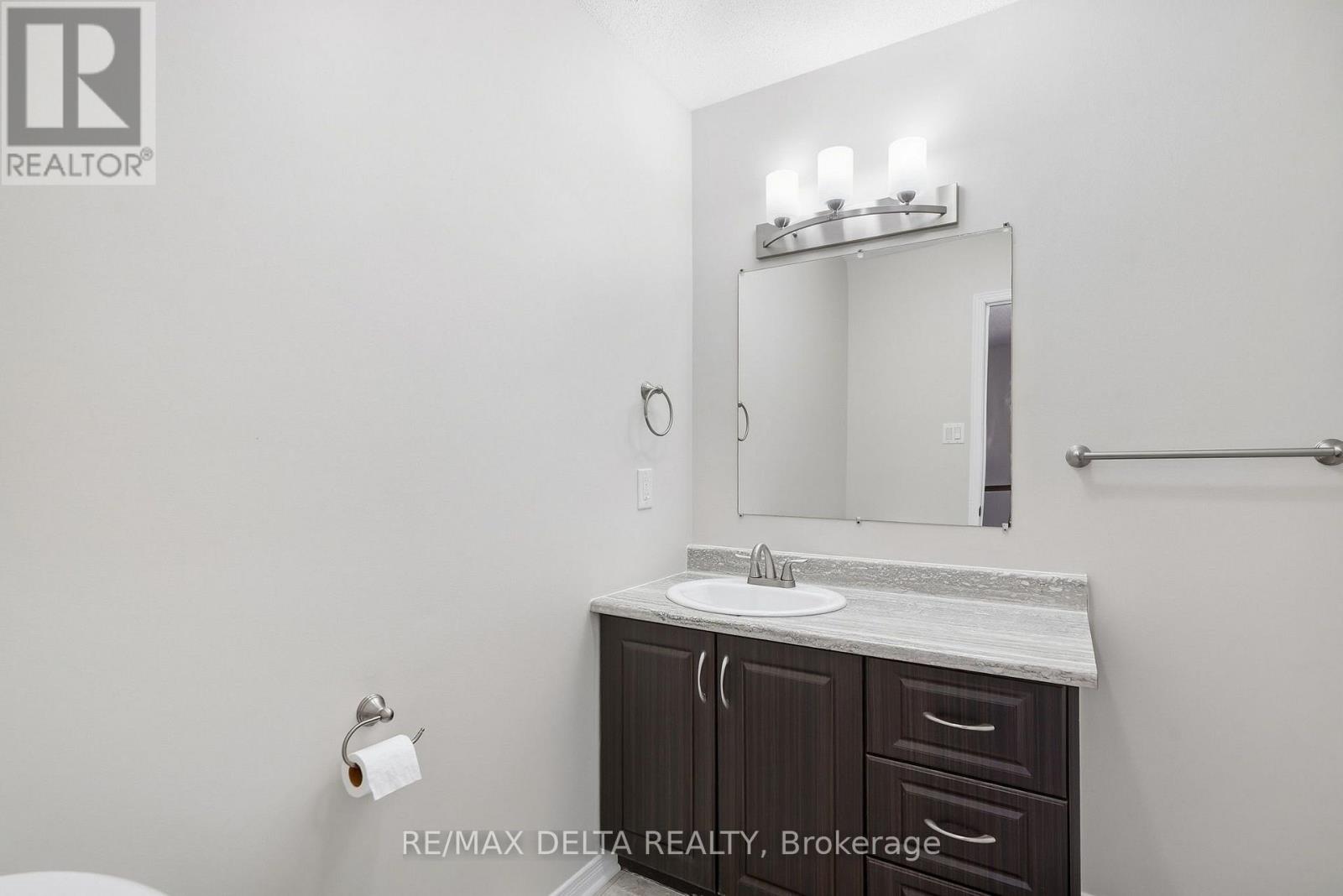 742 NELSON STREET - Image 18