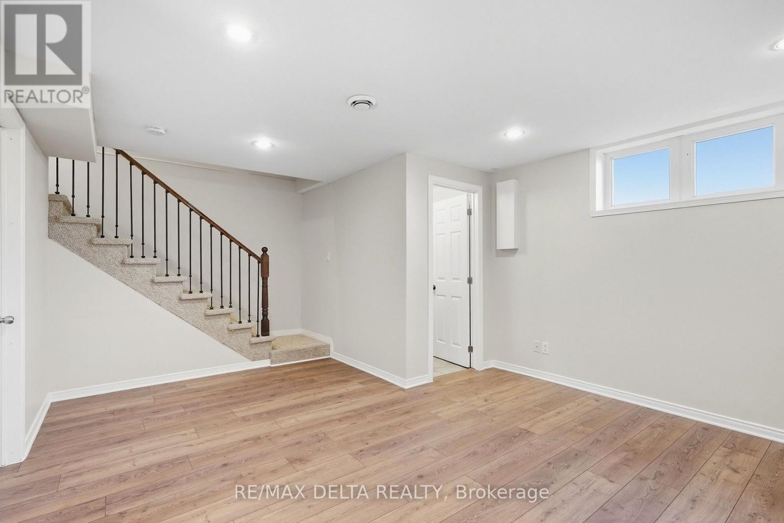 742 NELSON STREET - 25