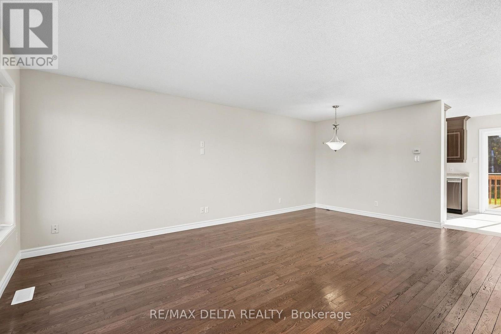 742 NELSON STREET - 5