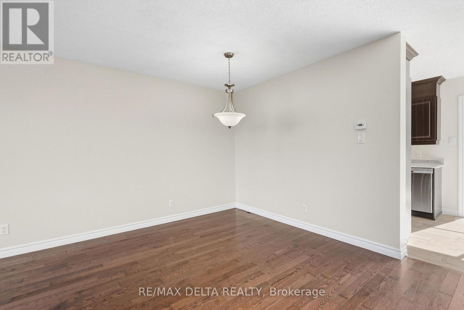 742 NELSON STREET - 9
