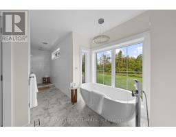 Sunroom - 7385 Bank Street, Ottawa, ON K0A2P0 Photo 16