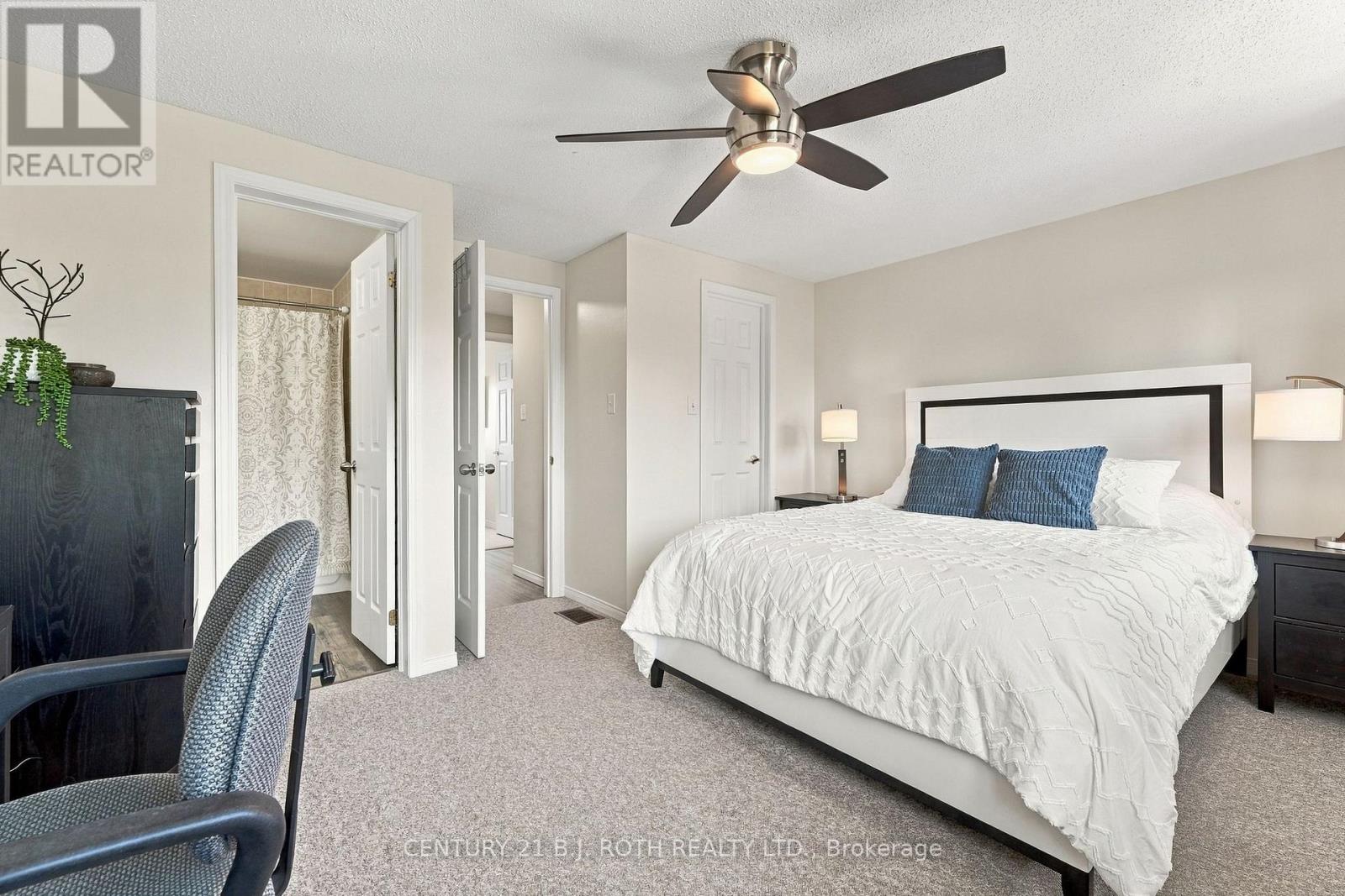 75 COURTNEY CRESCENT - 16