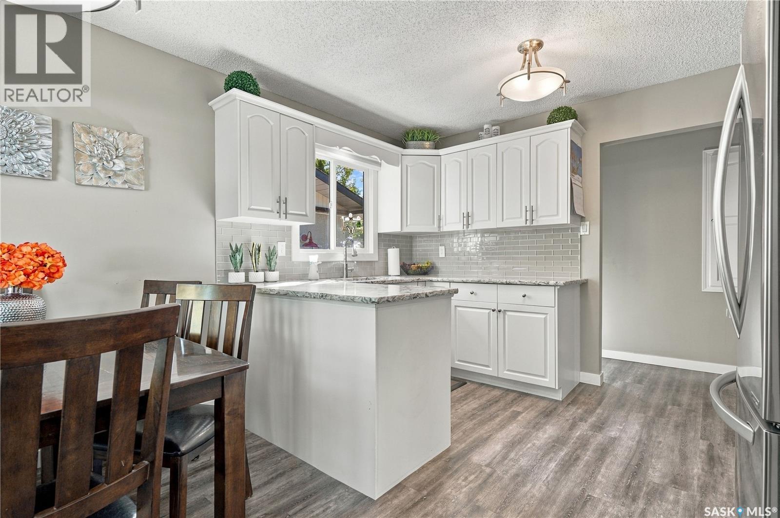 2769/2771 Eastview, Saskatoon — photo 7