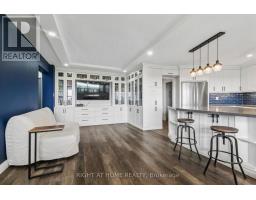 Kitchen - 807 - 451 The West Mall, Toronto, ON M9C1G1 Photo 7
