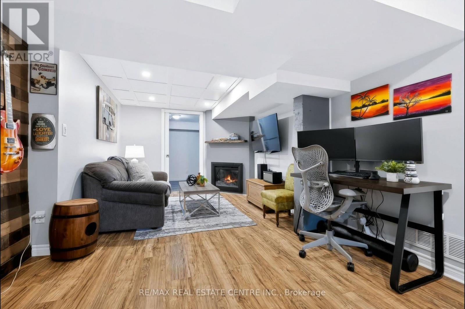 220 HARVEST DRIVE - Image 30