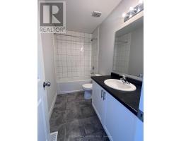 Bathroom - 900 Wild Rose Drive, Gravenhurst), ON P1P0B4 Photo 7