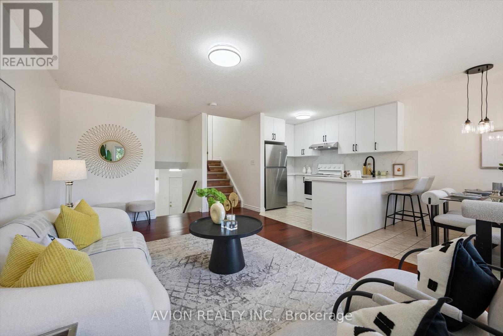 206 BUTTERCUP COURT - 14