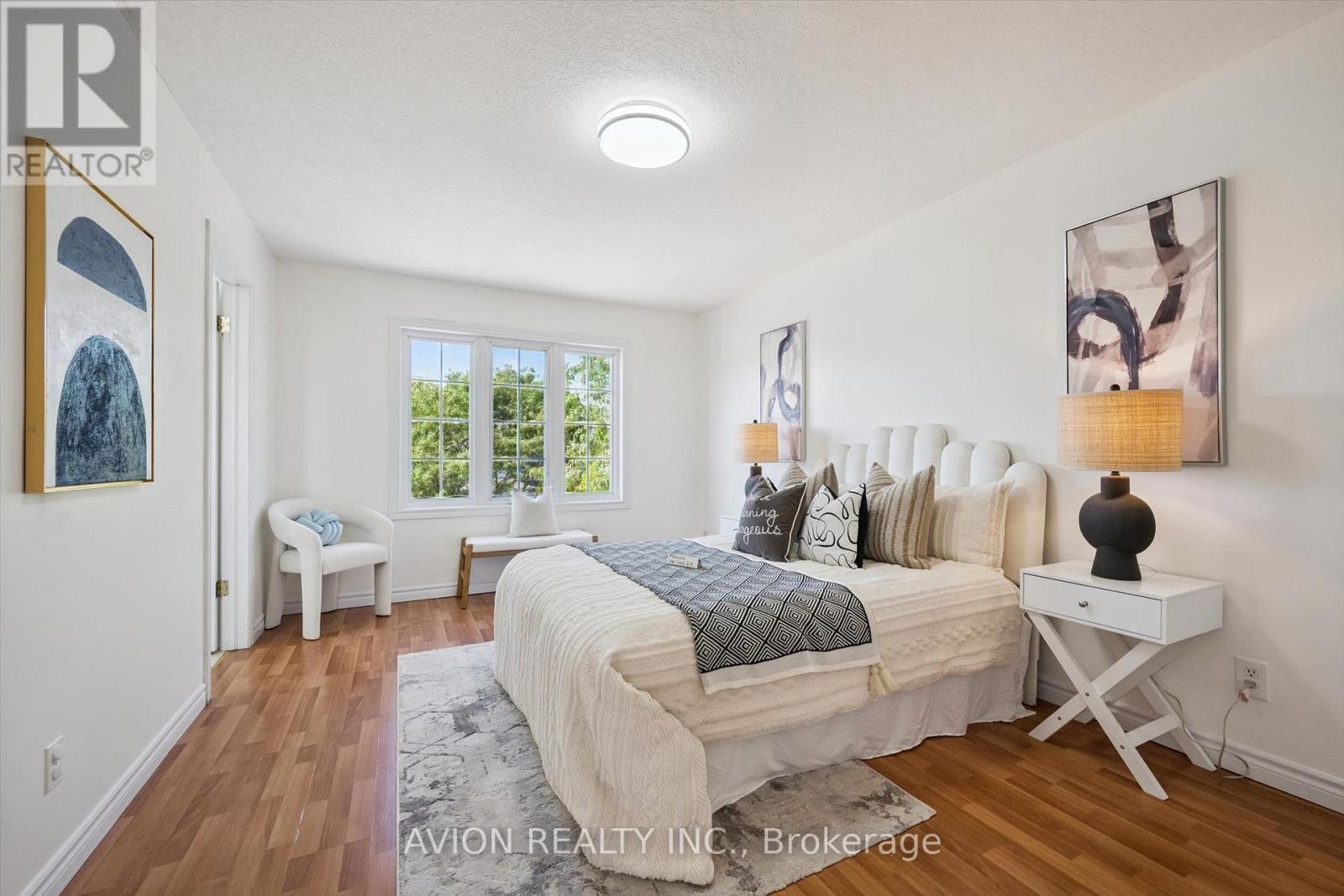 206 BUTTERCUP COURT - 21
