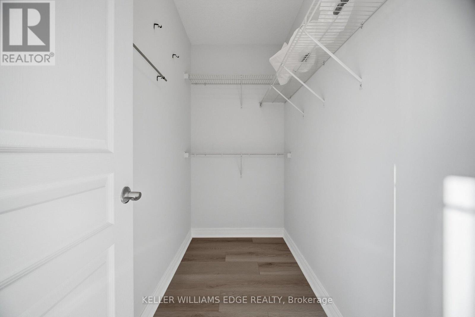 98 BLOOM CRESCENT - Image 24