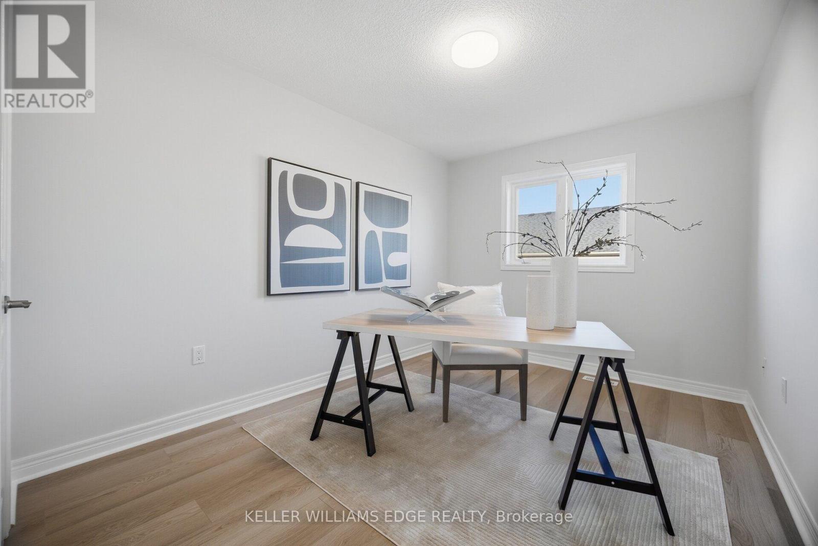 98 BLOOM CRESCENT - Image 29