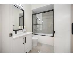 14204 North Bluff Road, White Rock, BC V4B3C4 Photo 30