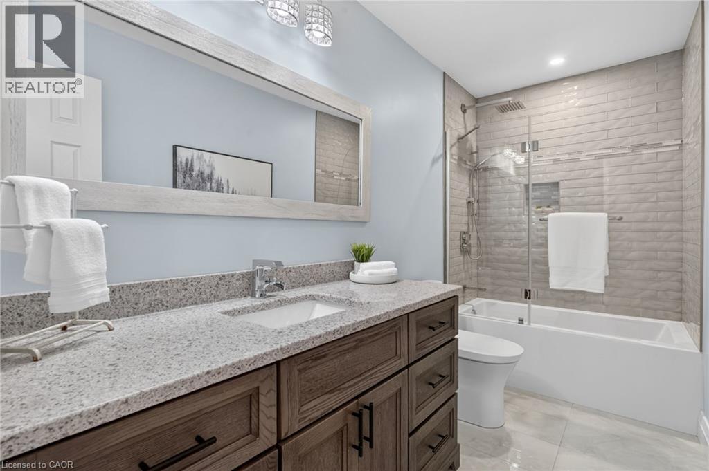 30 BAYVIEW Drive - 14
