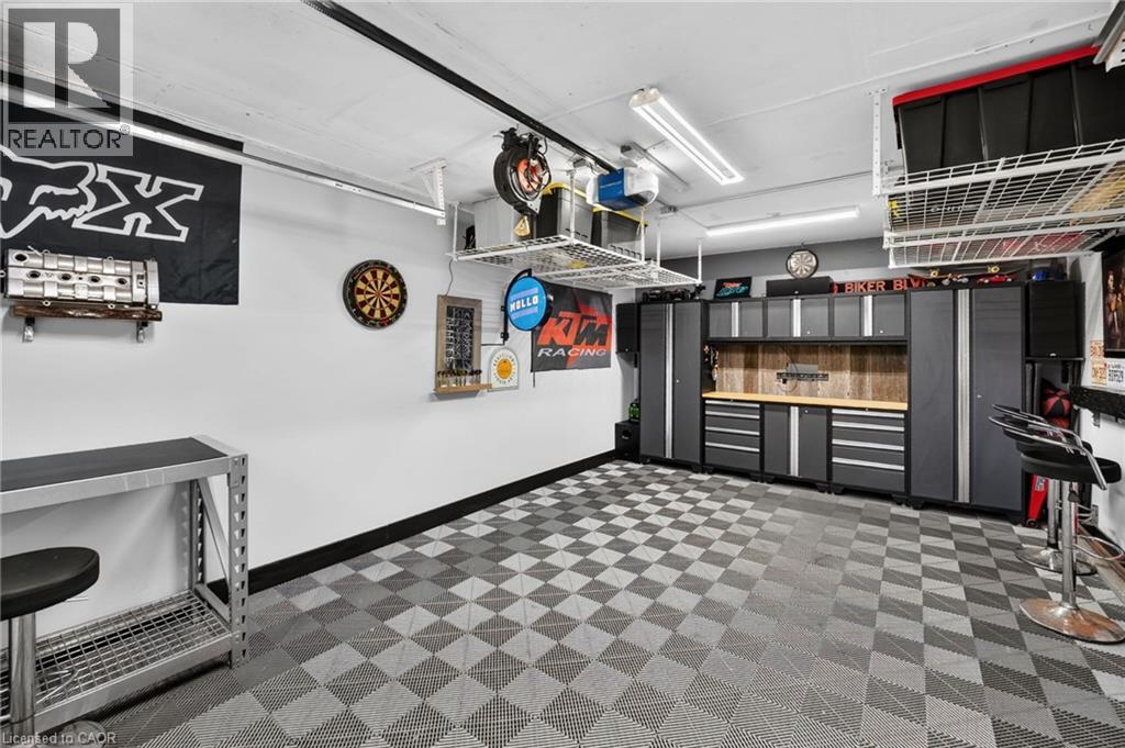 30 BAYVIEW Drive - 32