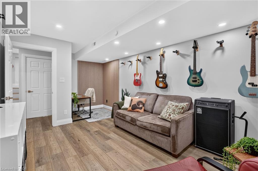 30 BAYVIEW Drive - 27