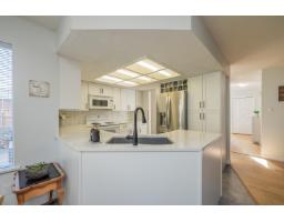 18693 56a Avenue, Surrey, BC V3S7Y2 Photo 16