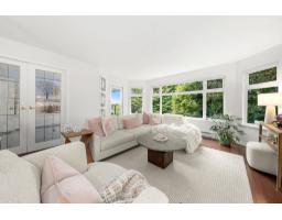 412 1220 Fir Street, White Rock, BC V4B4B1 Photo 6