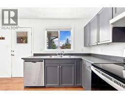 542 Regal Park Ne, Calgary, AB T2E0S6 Photo 10