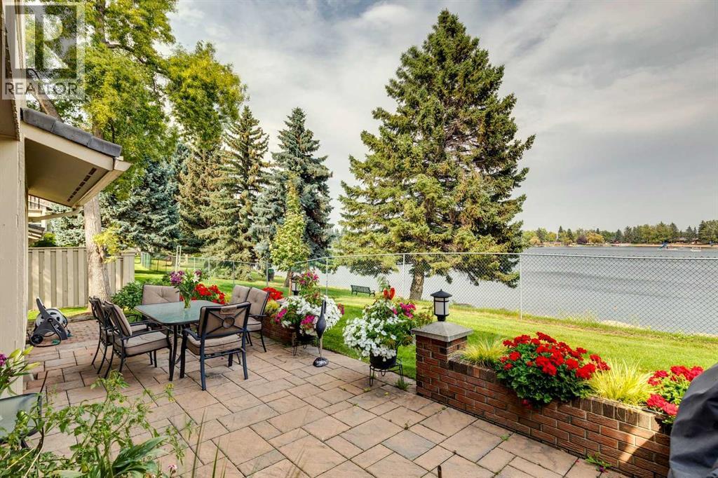 219, 20 Midpark Crescent SE