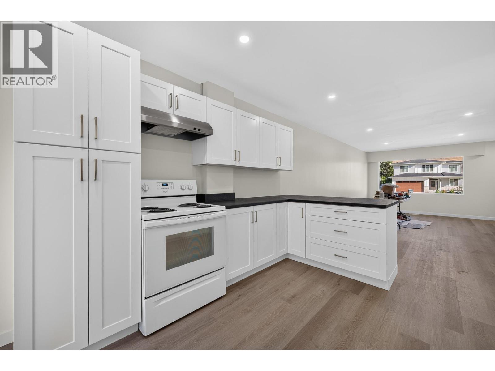 2257/2259 Valleyview Drive - 7