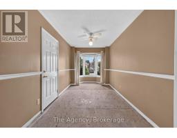 97 Shoreline Drive, Bracebridge, ON P1L1Z4 Photo 14