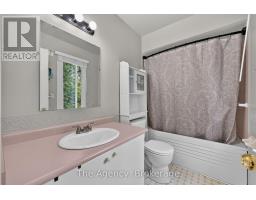 97 Shoreline Drive, Bracebridge, ON P1L1Z4 Photo 24