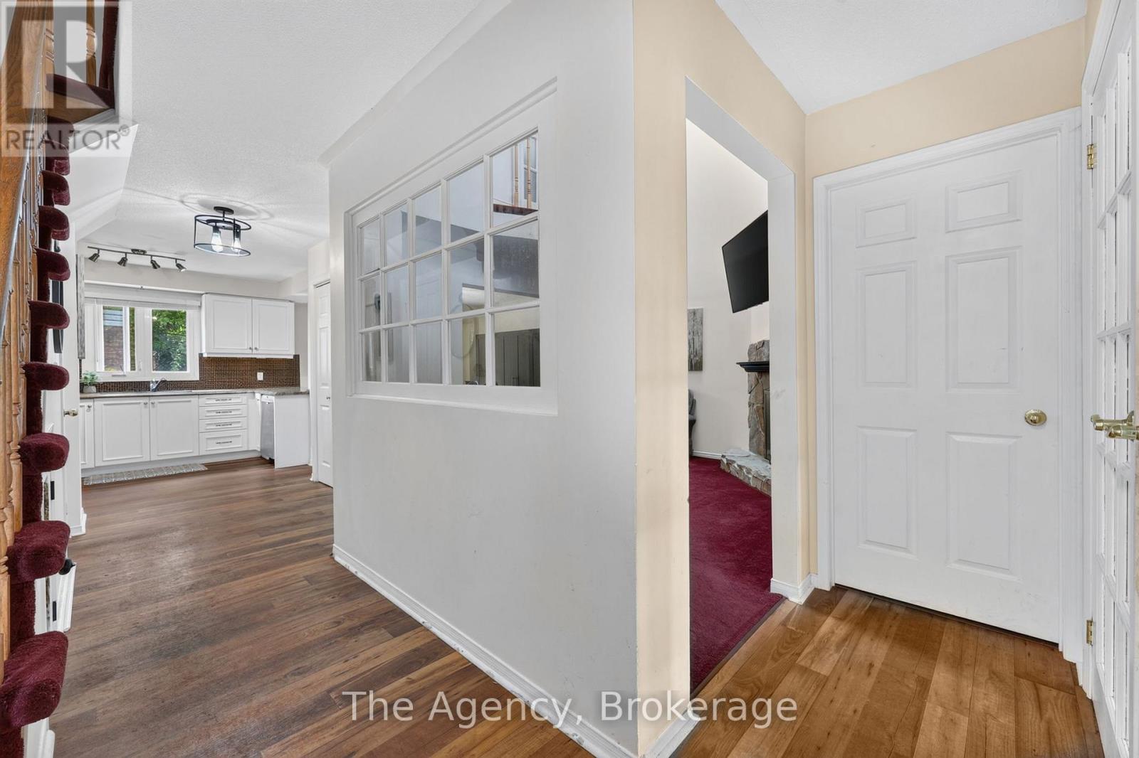 97 Shoreline Drive, Bracebridge, Ontario, P1L1Z4, Bracebridge, Ontario — photo 4 of 5