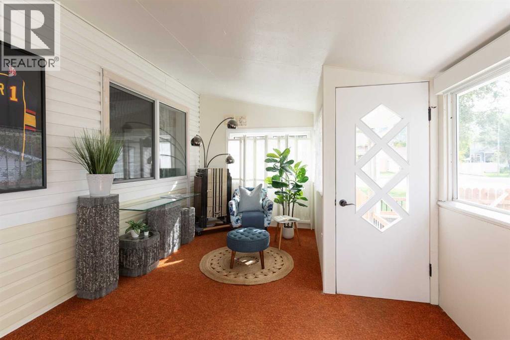 44 8 Street NE - Image 20