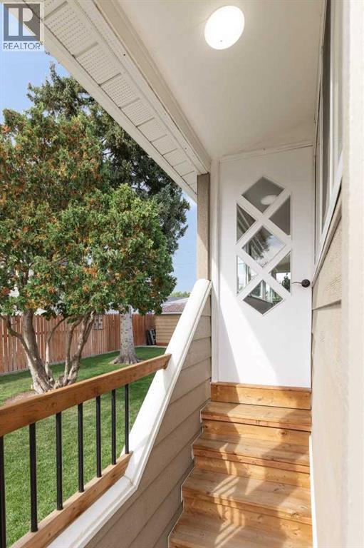 44 8 Street NE - Image 23