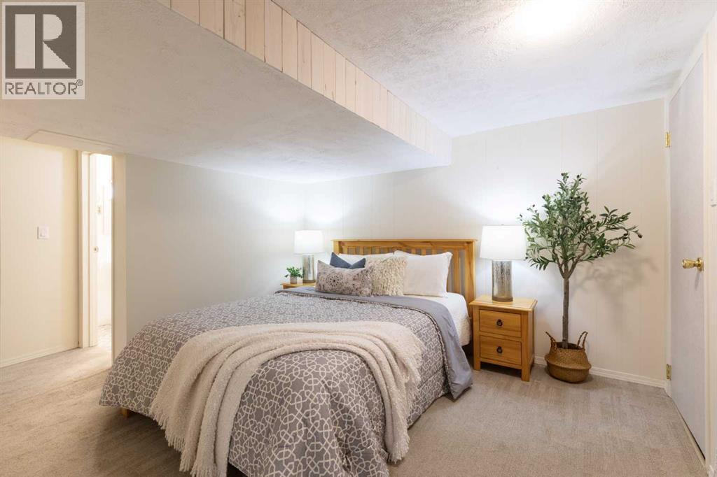 44 8 Street NE - Image 40