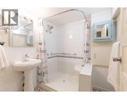 44 8 Street Ne, Medicine Hat, AB T1A5R3 Photo 38