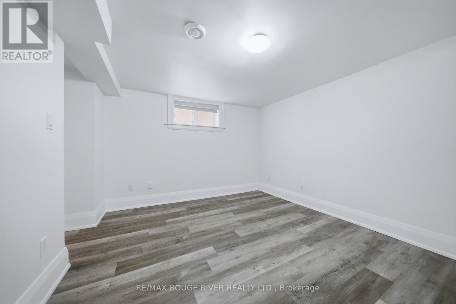 1306 KINGSTON ROAD - Image 27
