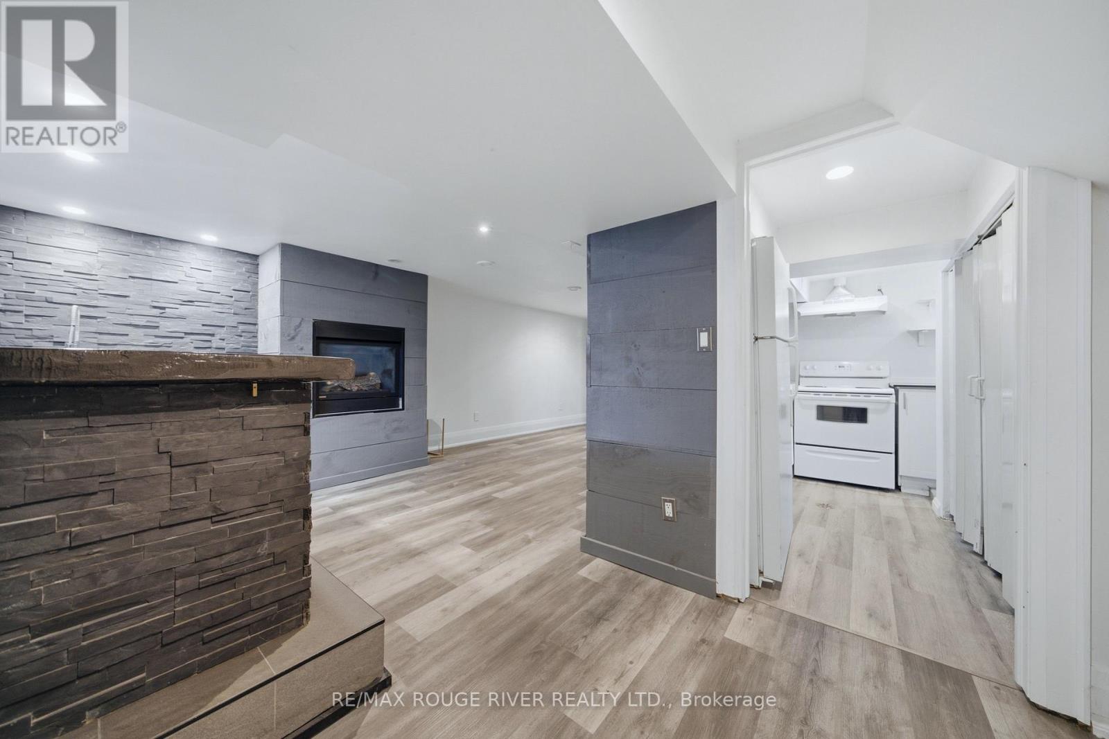1306 KINGSTON ROAD - Image 29