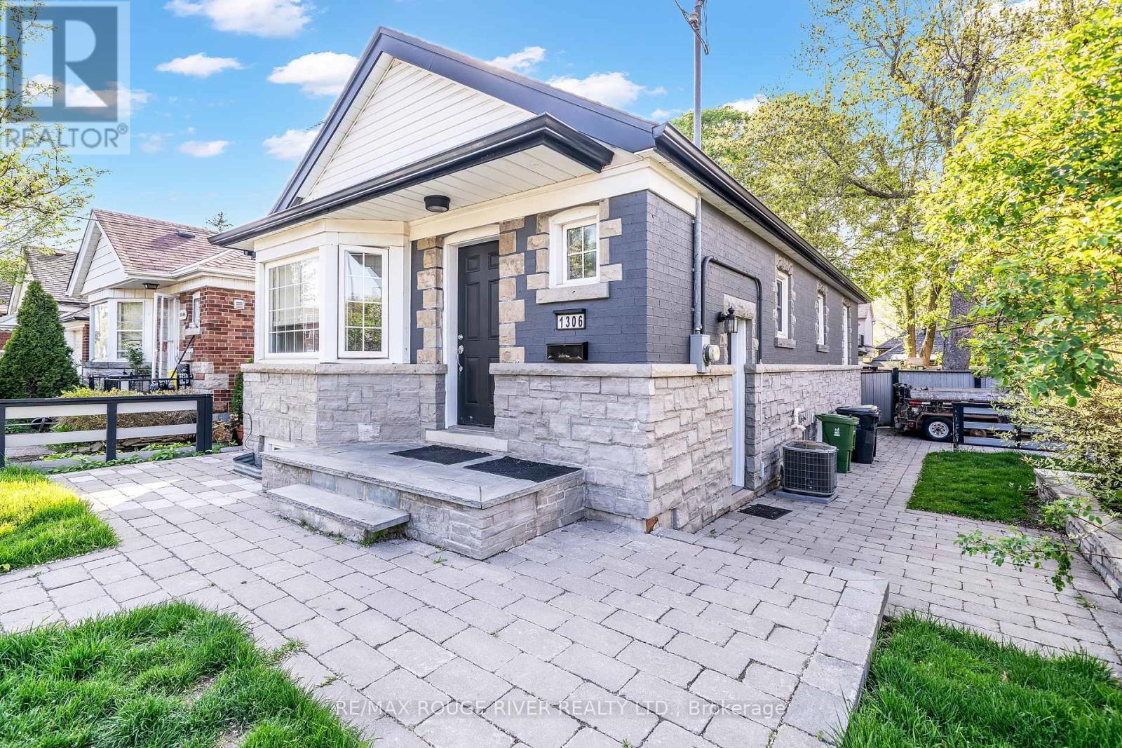 Photo of 1306 KINGSTON ROAD
