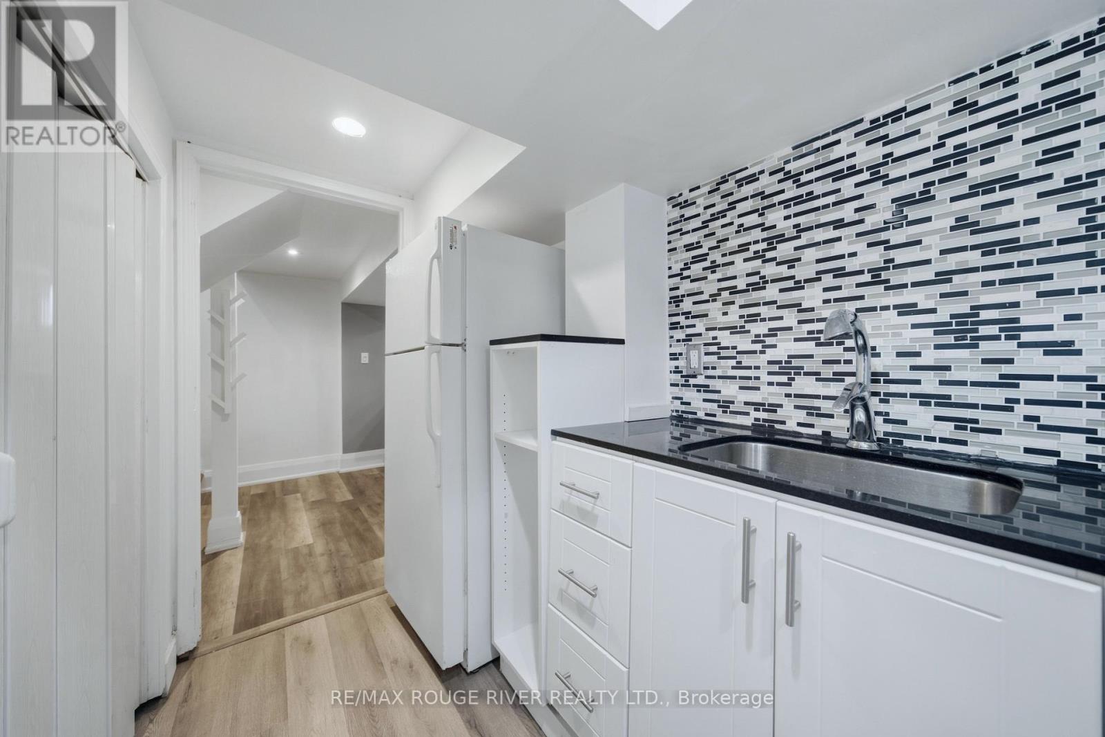 1306 KINGSTON ROAD - Image 28