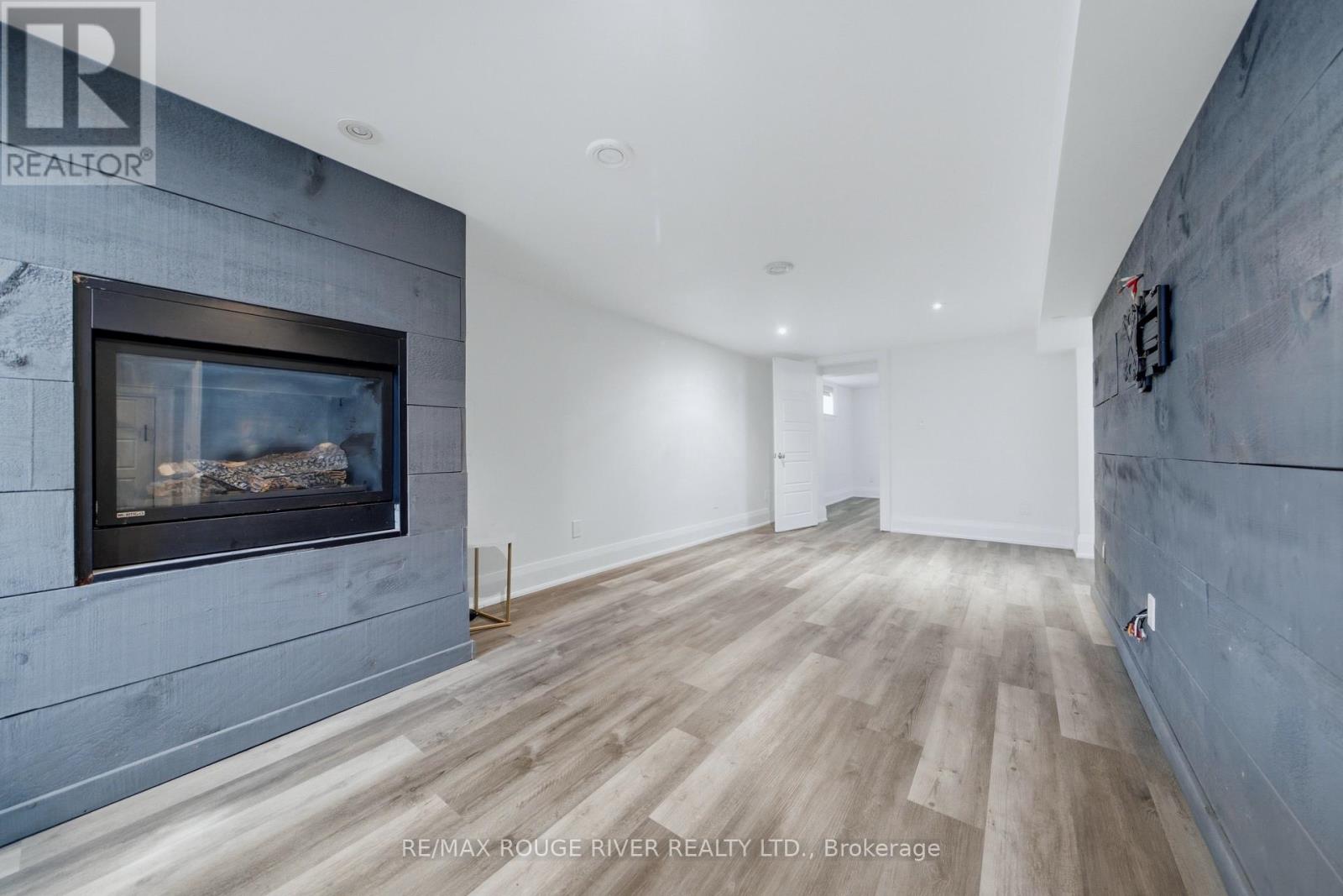 1306 KINGSTON ROAD - Image 33